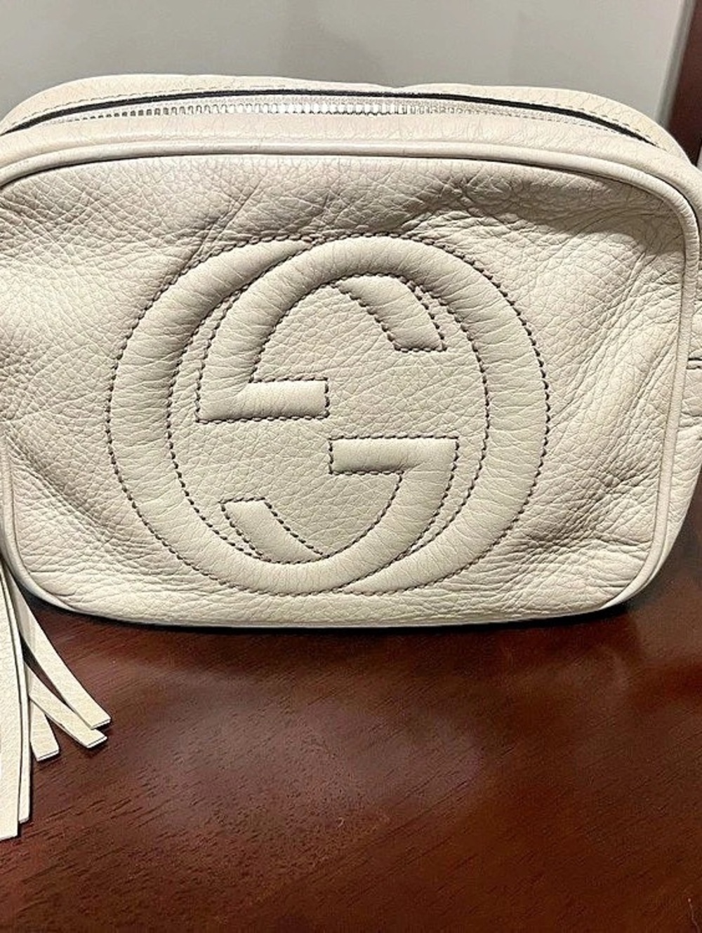 Gucci Soho Disco Bag Leather Crossbody in Cream
